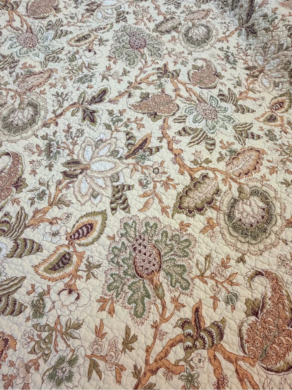 Reversible comforter tan floral and green stripe